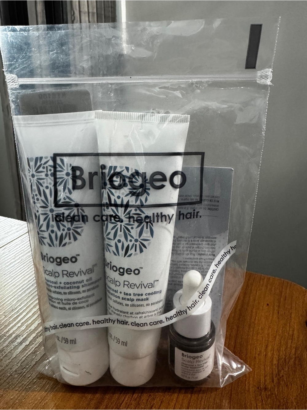 Briogeo Scalp Revival 3 Piece Set - BNIB - Picture 3 of 4